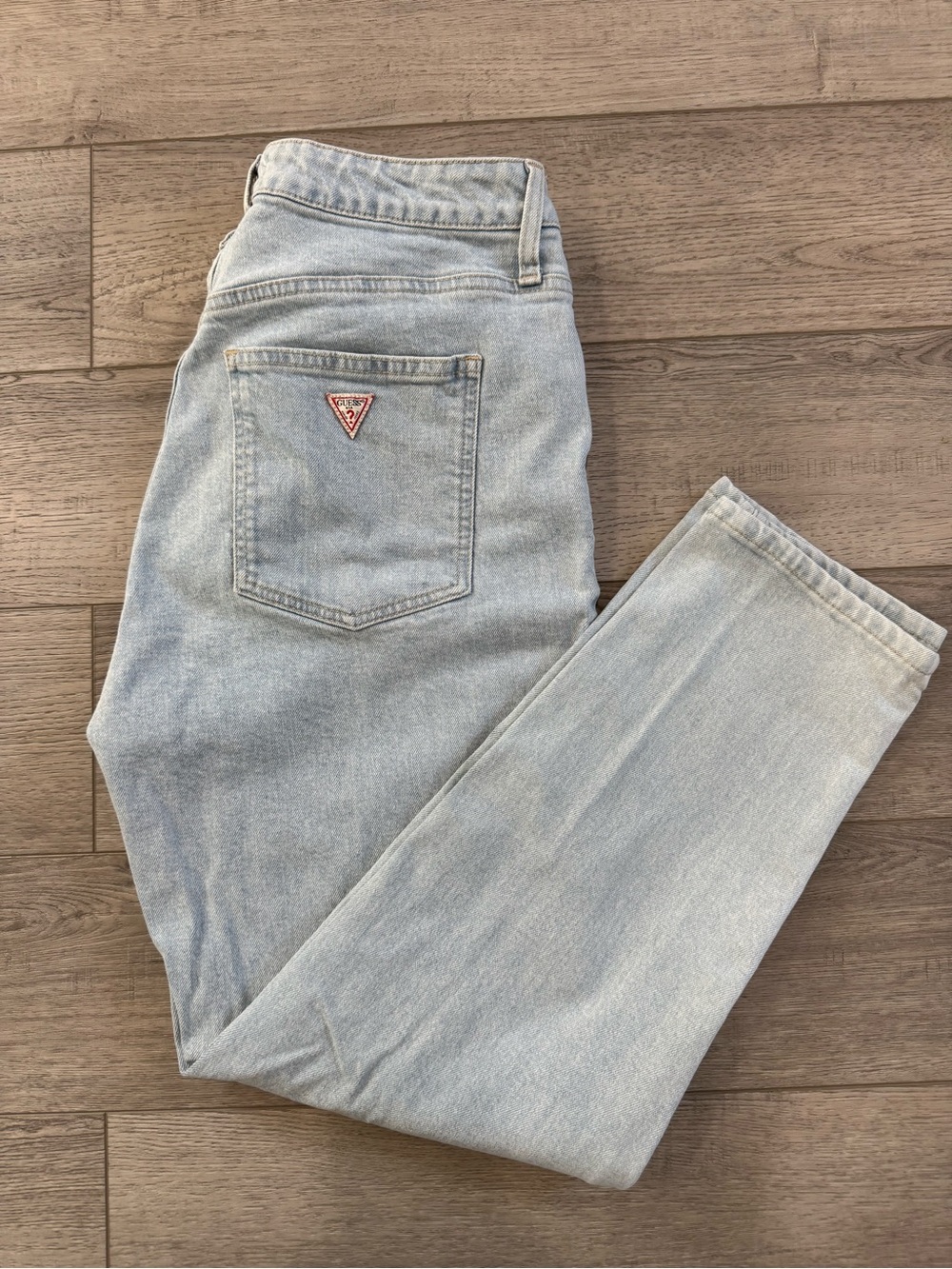 Guess Light Wash High-Rise Mom Jeans